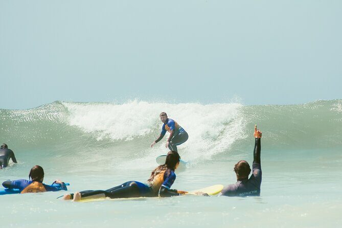 Surf Experience in Cascais - The Experience’s Strengths and Considerations
