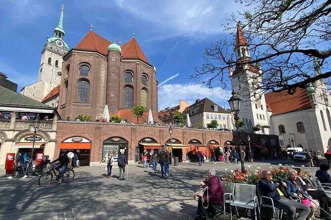 Ten Munich Old town Sights in a Private Express Walking Tour - The Experience in Practice