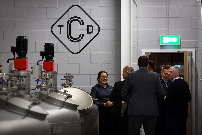 The Clydeside Tour - The Guides and the Atmosphere