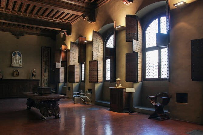 The Florentine House of the 14th Century: 1 hour tour in the Renaissance life - Detailed Breakdown of the Itinerary