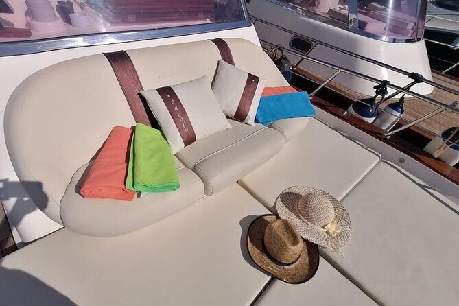 Three Hour Private Guided Tour of Capri with a luxury Gozzo cabin cruiser - Final Thoughts