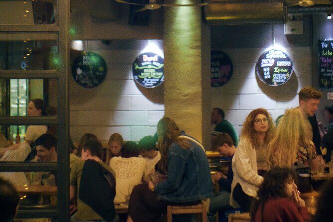 Thursday & Friday Night Pub Crawl for Professionals in Athens - What the Reviews Say