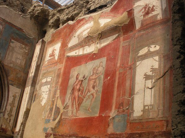 Tour in the ruins of Herculaneum with an archaeologist - The Experience: Details That Matter