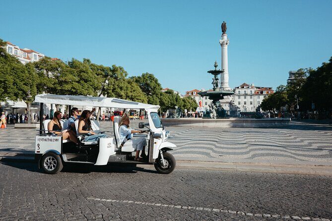 Tour of Historic Lisbon in Private Eco Tuk Tuk - FAQs