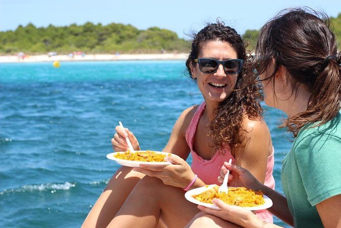 Tour of the beaches of southern Menorca with paella included - What the Food and Drink Offer