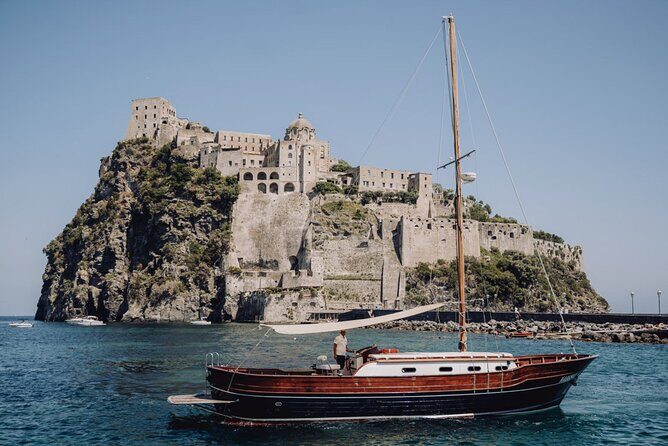 Tour of the island of Ischia in schooner - Is It Worth the Price?