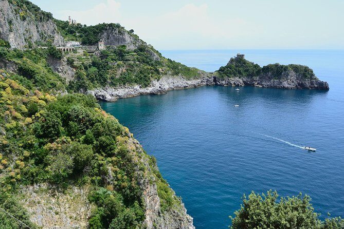 Tour the Sea Grottoes of the Amalfi Coast - How About the Value?