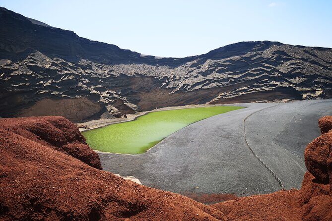 Tour to Timanfaya, La Geria and La Laguna Verde - Who Is This Tour Best For?