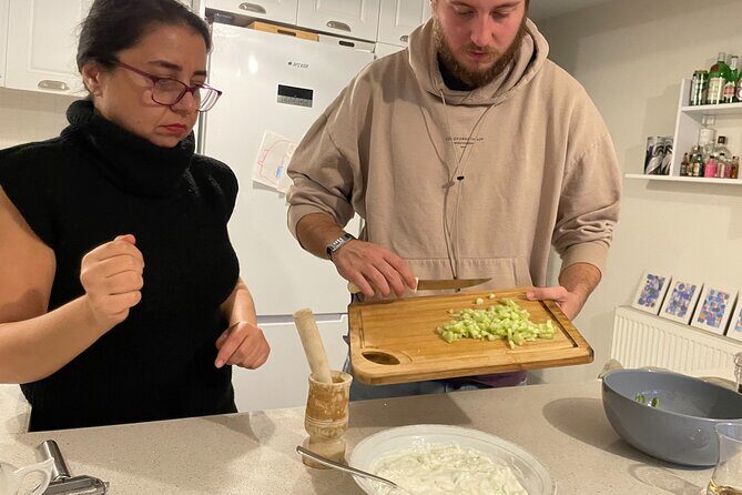 Traditional Home Cooking with a Local in stanbul City Center - The Market Tour: A Window into Daily Life
