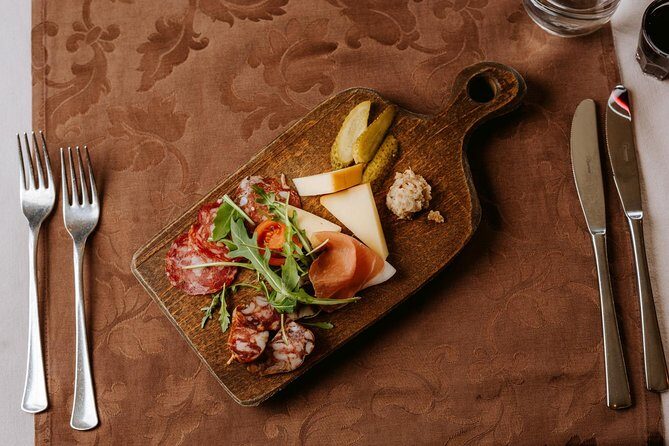 Traditional Slovenian Dinner and Show - Who Will Love This Experience?