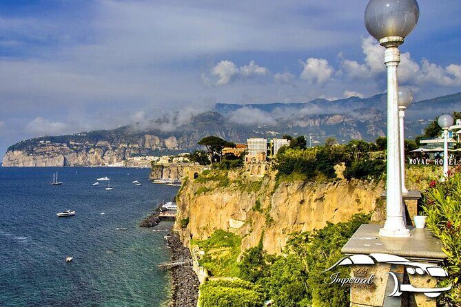 Transfer from Sorrento to Naples ( Naples to Sorrento too) - Deep Dive into the Experience