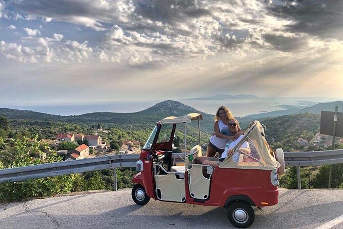 Tuk Tuk Sightseeing Tour of Hvar - What’s the Experience Like?