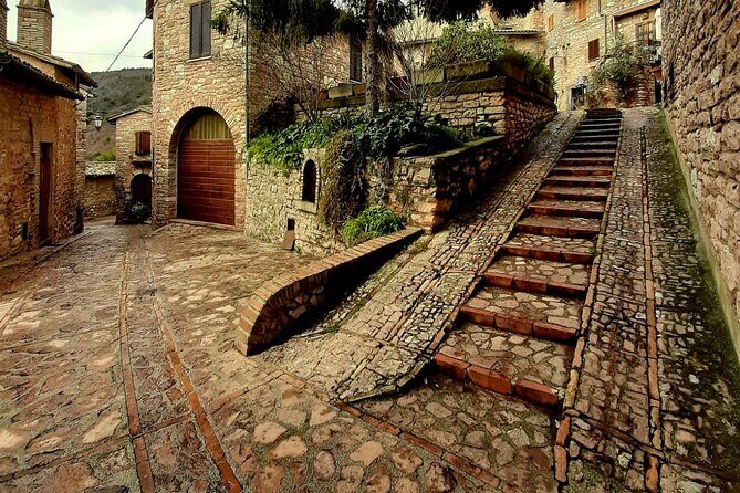 Umbria off the beaten track. Rasiglia, Trevi, Bevagna and Collepino - How the Experience Feels