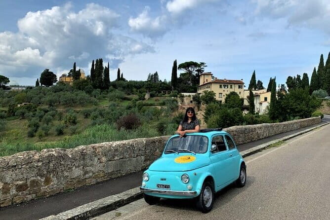 Vintage Fiat 500 Chianti Classico Wine Tour and Tuscan Lunch - Visiting a Family-Run Farm and Wining & Dining in Tuscany