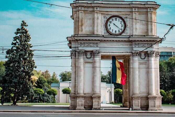 Walking Tour of Chisinau with Local Guide - The Real Deal: Pros and Cons