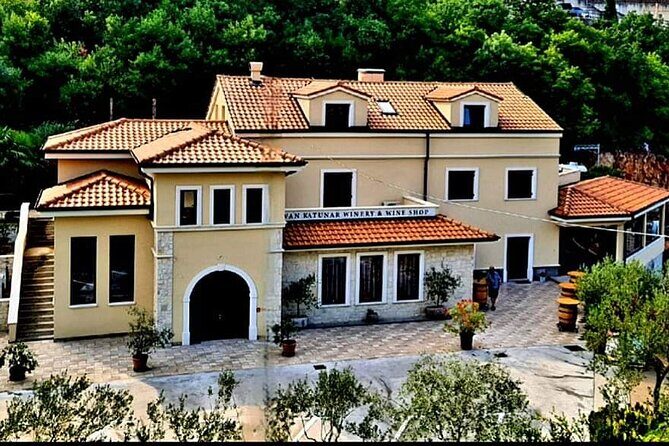 Winery Tour and Tasting with the Sommelier in KRK - What Could Be Better?