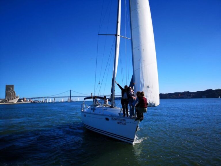 1 Hour Private - Lisbon: Sailing Tour With Wine and History - The Value in the Experience