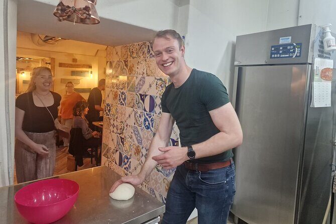 2-Hour Authentic Italian Pizza Making Class in Naples - The Value for Money