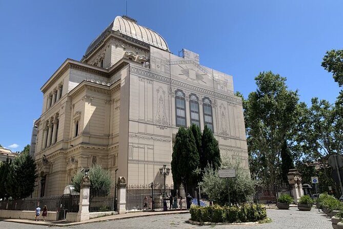 2 Hour Guided Walking Tour in Trastevere and Jewish Ghetto - The Practicalities