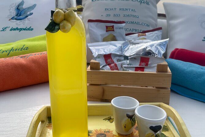 2 Hours Guided Sunset Tour of the Island of Capri with Aperitif - The Real Value of the Tour