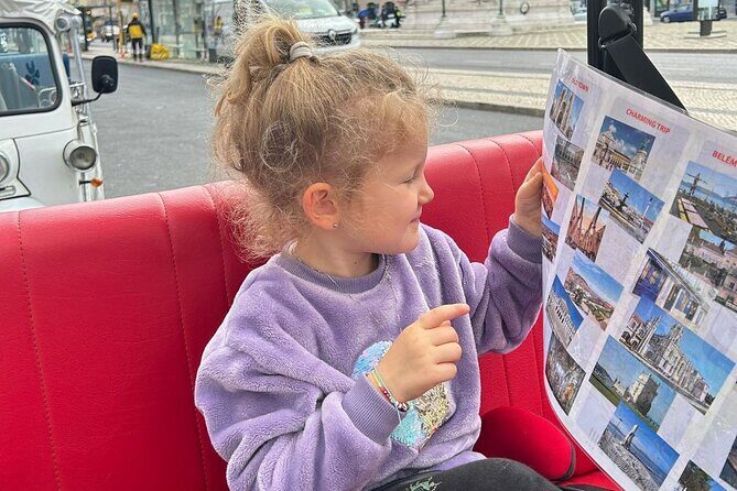 2 Hours Private Tuk Tuk Tour in Lisbon - The Guide and the Experience