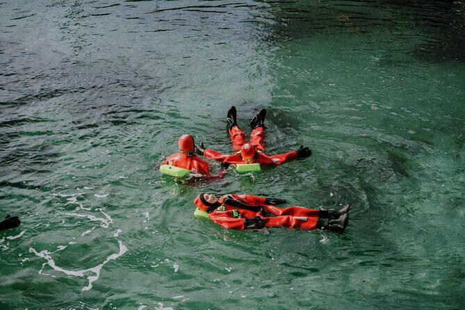 2 Hours Urban Arctic Floating Activity in the Harbours of Tromsø - What We Love About This Tour