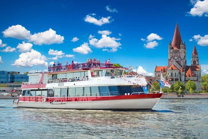 24-hour Hop-On Hop-Off with River Cruise - The Experience on Board