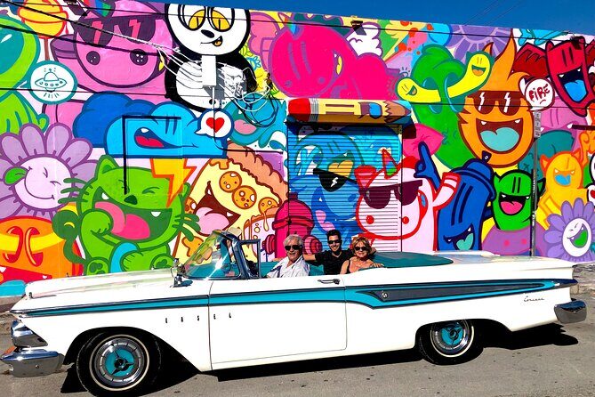 2H Private Classic Car Tour Miami Beach & Wynwood - Who Should Consider This Tour?