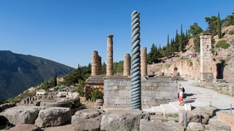 3-day classical Spanish guided tour in Peloponesse & Delphi - What Makes This Tour Valuable