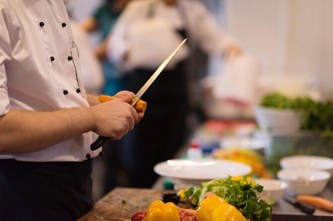 3 Hour Cooking Class in Bari with well-known Chef - Analyzing the Price and Value