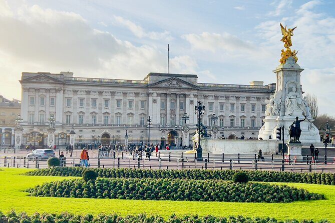 3 Hour Private Tour in London with Pickup - Analyzing the Value