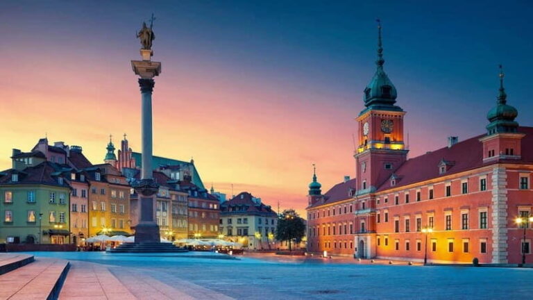 3 hour: Warsaw Old Town with Royal Castle /inc. Pick-up/ - Pricing, duration, and other practicalities