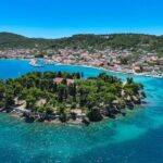 3 Island Tour Swim and Snorkel with Drinks on Traditional Boat - The Experience and Atmosphere