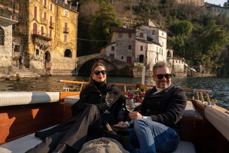 3 or 4 hours Classic Wooden Boat Tour with Prosecco - The Value of the Experience