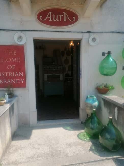 4 Day Private Istria Tour from Zagreb: Explore & Enjoy - Day 1: Zagreb to Opatija and Pula