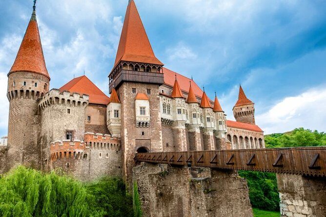 4 days Transylvania Tour From Budapest to Bucharest - The Experience of Traveling with Trip2Ro