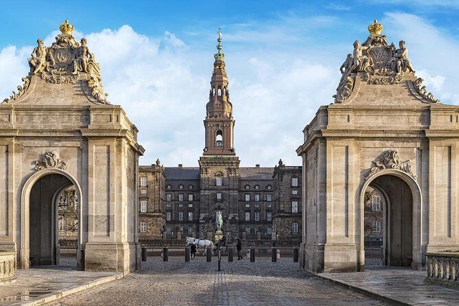 4-Hour Private Hamlet Castle Tour from Copenhagen - Some Considerations