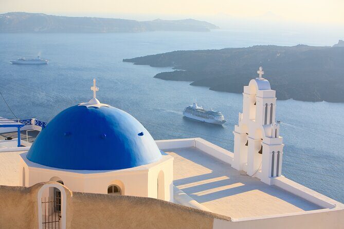 4 hrs PRIVATE island tour and photos, Oia and Blue domes - Transportation and Comfort