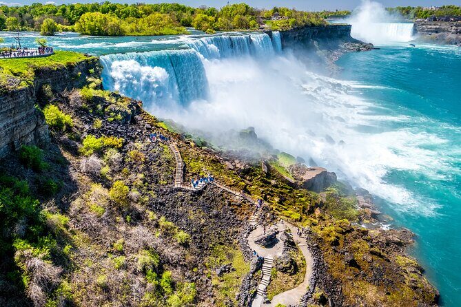 5-day Niagara Falls, Toronto, Ottawa, Montreal & Quebec City Tour - Some Considerations and Downsides
