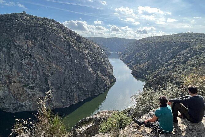 5 days Motorcycle Fun Tour in the North of Portugal - Who Is This Tour Best Suited For?