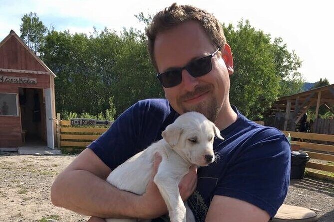 7 Hour Private Emerald Lake Van Excursion - Detailed Breakdown of the Itinerary