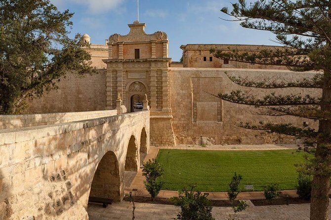 8 hour private tour around Malta - Why Choose This Malta Private Tour?