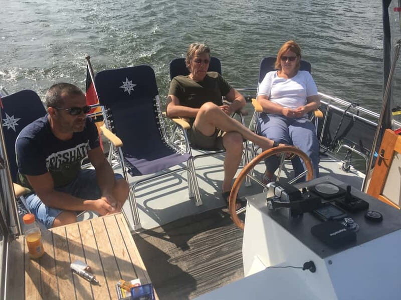 8h Private Wannsee Lake and Werder Yacht Cruise - FAQs About the Wannsee Lake and Werder Yacht Tour