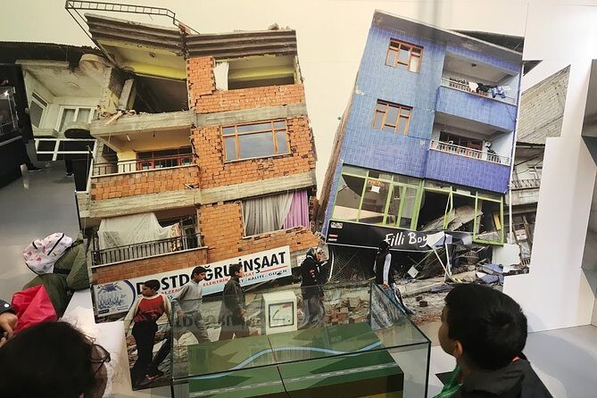 A Day at the Museum - Natural History Museum London - The Real-World Experience Based on Reviews