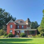 A Self-Guided Walking Audio Tour of Holland, Michigan - The Route Breakdown: What You’ll See and Hear