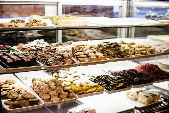 A Sweet Stroll Through Venice: Pastries, Chocolate, and Gelato - Authenticity and Reviews