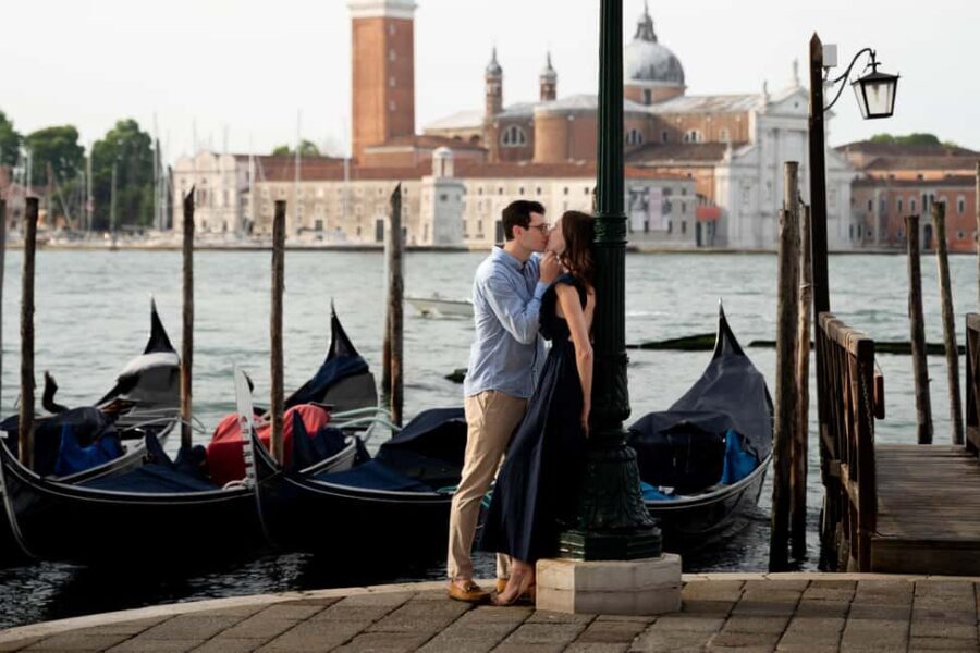 A Unique Photoshoot in Venice - What to Expect During the Photoshoot