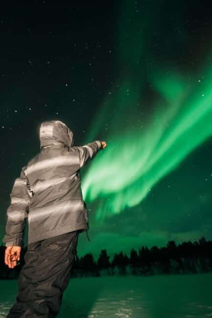 Abisko: Aurora Car Chasing Tour with Photographer - What the reviews tell us
