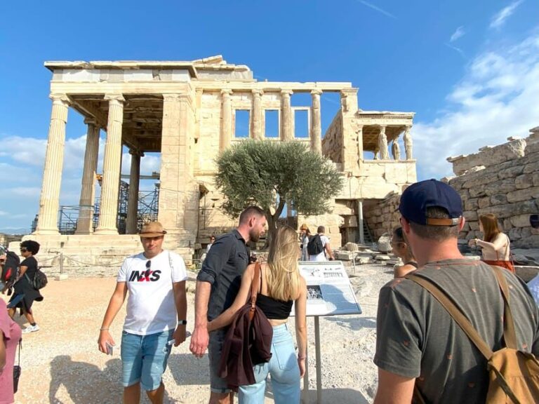 Acropolis: Parthenon Interactive Guided Family Tour and Game - Who Is This Tour Best For?