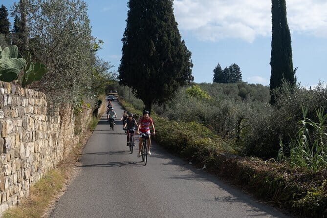 Active Full Day Tuscan Bike Tour With Wine Tasting and Lunch - The Highlights of the Experience